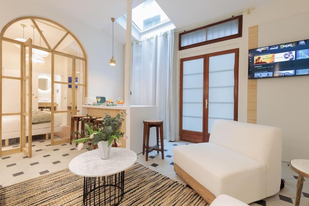 New Luxury And Cozy Apartment - Notre Dame Parigi Esterno foto